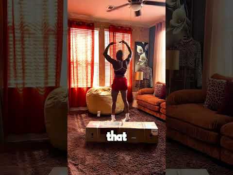 Load video: JOROTO JU30 Power Tower – Foldable Pull-Up &amp; Dip Station